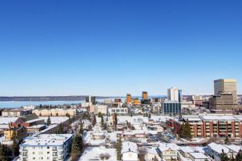 Inlet Tower Hotel & Suites